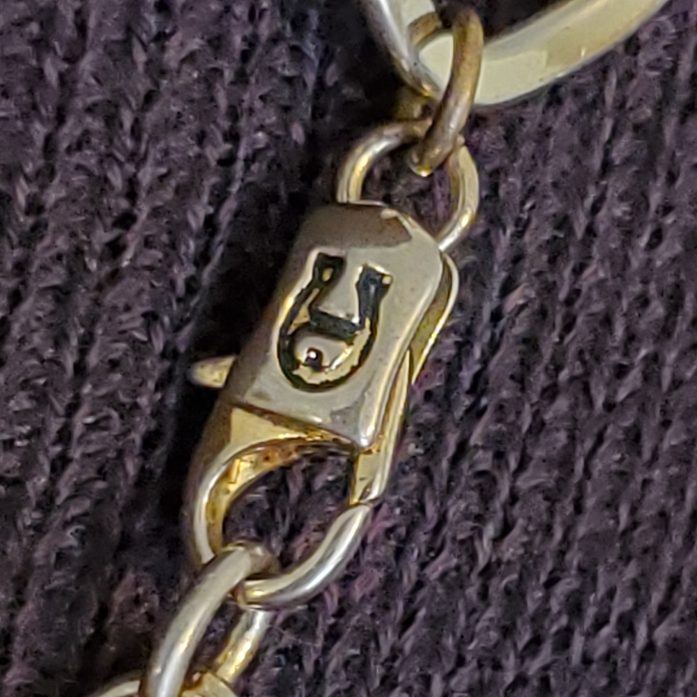 Etienne Aigner goldtone bold link chain necklace 18 1/2 to 22 inches - Picture 5 of 8